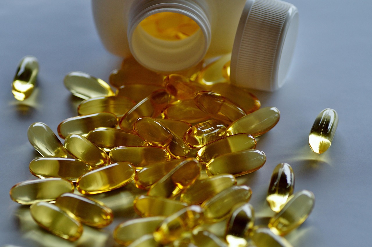 tablets, gel, capsules, pharmacy, nature, health, vitamins, dietary supplement, fish, fat